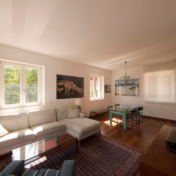 An eclectic family room