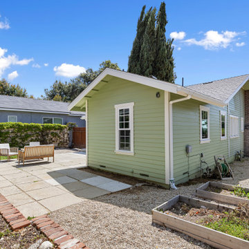 Craftsman Revival: Elegant Home Addition and Renovation