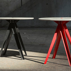 Bentu 'WAN' Concrete Round Table - Side Tables and Accent Tables