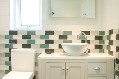 Inspiration for a modern bathroom remodel in Hertfordshire