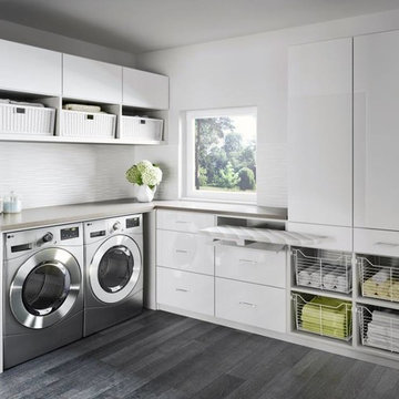 Newport Laundry Room