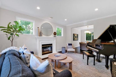 Example of a living room design in San Francisco