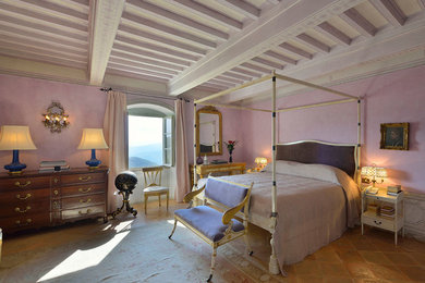 Foto di una camera da letto tradizionale