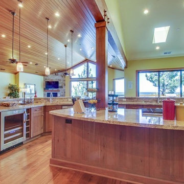 Lake Front Luxury