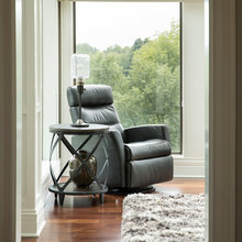 Recliner/ Living Room