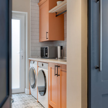 Narnia of Interiors Lay-On Shaker Utility