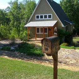 Rustic mailbox.. pic from customers - Home Decor