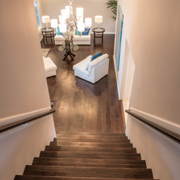 VACANT LIVING ROOM STAGING VIEW 2