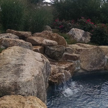 Rustic Poolscape