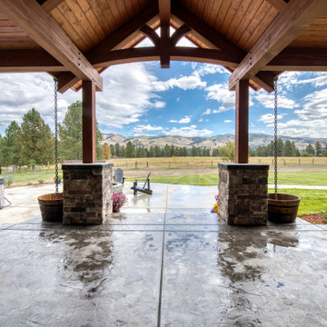 Lone Pine Lodge