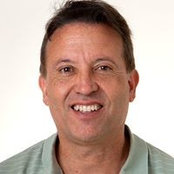 Lee Poulsen's photo