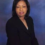 V Perette Mitchell-Scales's photo