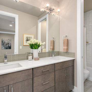 Greater Seattle Area | The Oslo Secondary Bathroom