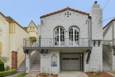 Inspiration for a contemporary exterior home remodel in San Francisco