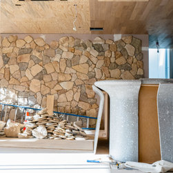 Berwick Irregular Mixed Sandstone Cladding - Rodd & Gunn Brisbane Project - Wall Cladding & Stone Veneer