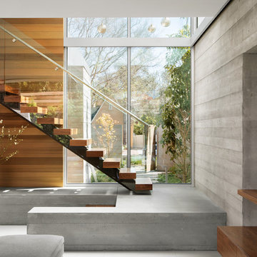 Crescent Drive Residence