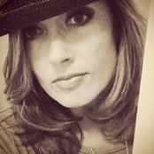 Valerie Irons's photo