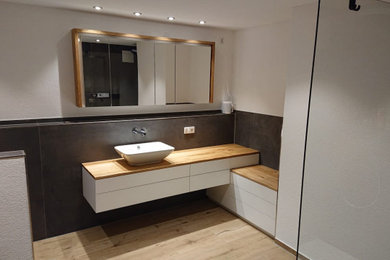 Badezimmer in Sonstige