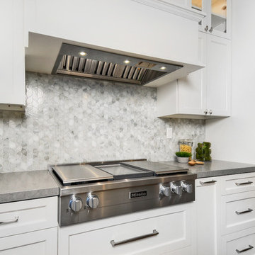 Stylish White Kitchen in San Carlos