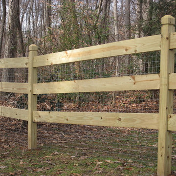 3 Rail "Post & Rail" style Wood Fence with 2x2 Wire Mesh