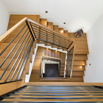 Contemporary Colonial