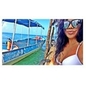 Shari Theresia's photo