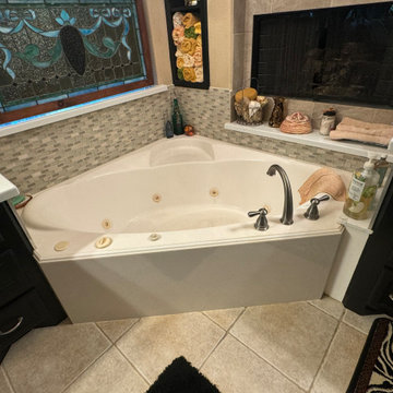 WHITE TUB AREA BEFORE