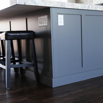 Modern Kitchen: white cabinets