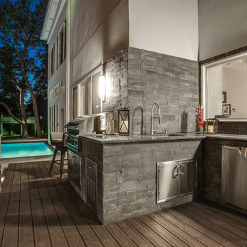 Modern Lake Retreat - Luxury Outdoor Kitchen - Fort Worth, TX