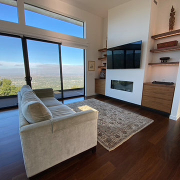 A House in the Clouds: Luxury 2 Bedroom Home with Breathtaking Views
