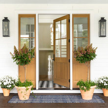 Outside/doors/barns