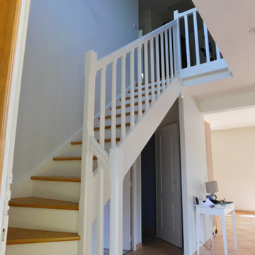 Rénovation peinture escalier, cage d'escalier, salon, séjour.