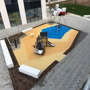 Intensive green roof for a new and unique apartment house in Budapest