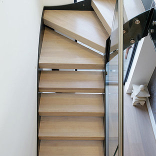 Model 500 Staircase in a Quarter Turn Configuration with Winding Treads