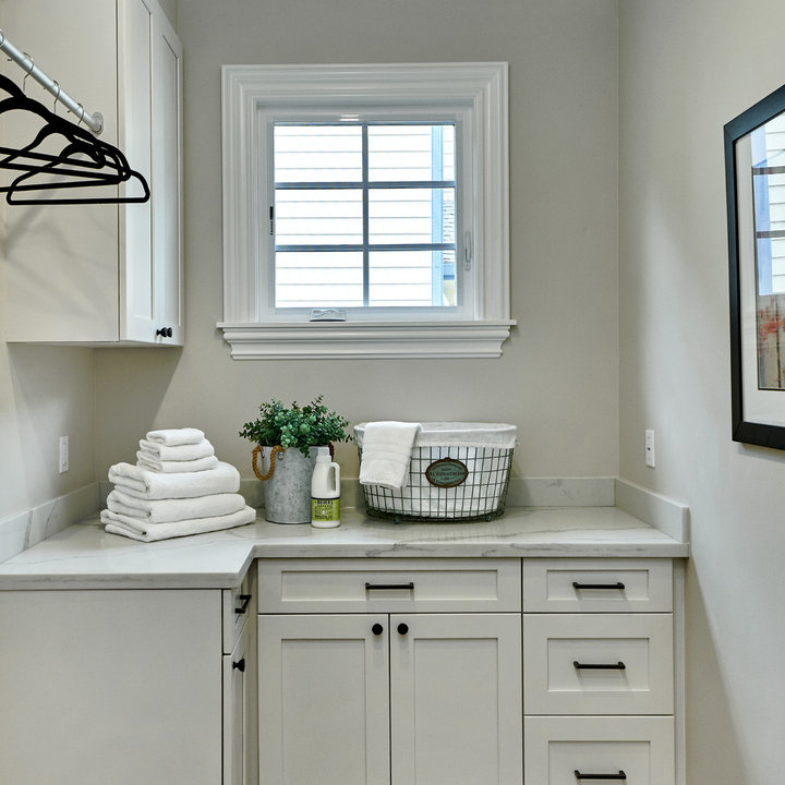 75 Beautiful Small Lshaped Laundry Room Ideas & Designs June 2024