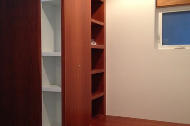 Example of a minimalist home design design in Seattle