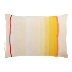 T.E. 041 CUSHION LIGHT YELLOW By Thomas Eyck - Home Decor
