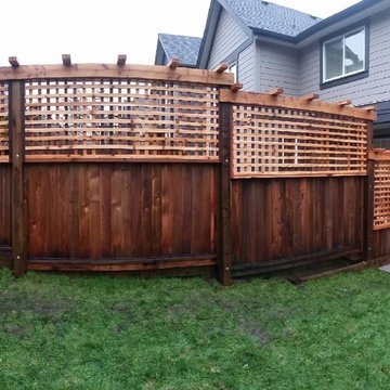 Burke Mountain Privacy Trellis