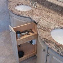 Master bath shared