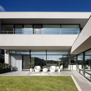 東京23区のモダンスタイルのおしゃれなテラス・中庭の写真