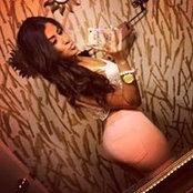 Suzy Yeldas foto