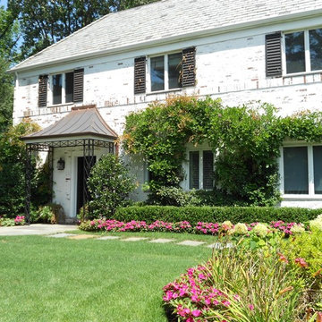 White Brick Manor
