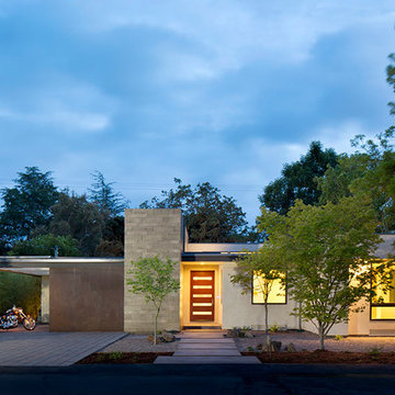 Sophisticated Modern Home
