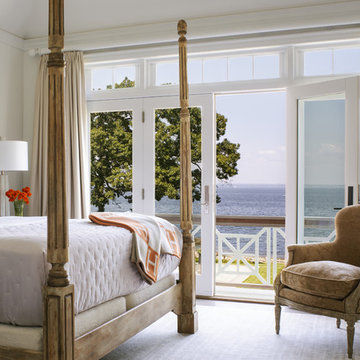 Timeless Shingle-Style Residence on the Long Island Sound