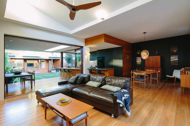 Contemporary Living Room by Davis Architects