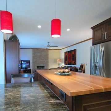 Spacious Functional Kitchen