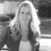 Jacqui Strange Davis's photo