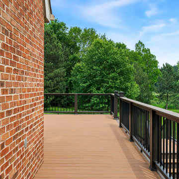 Deckorators Khaya & Sedona Decking, Timbertech Rail Matte Espresso & Drink Rail