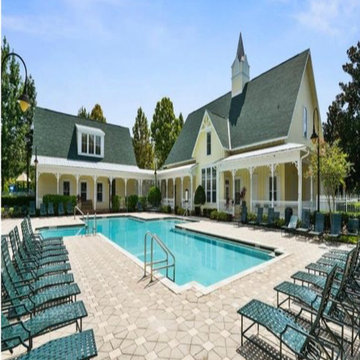 Celebration Club House Re-roof CertainTeed Carriage House Shingle