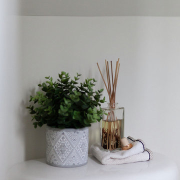 Mountain Lakes Historical Home - Powder Room